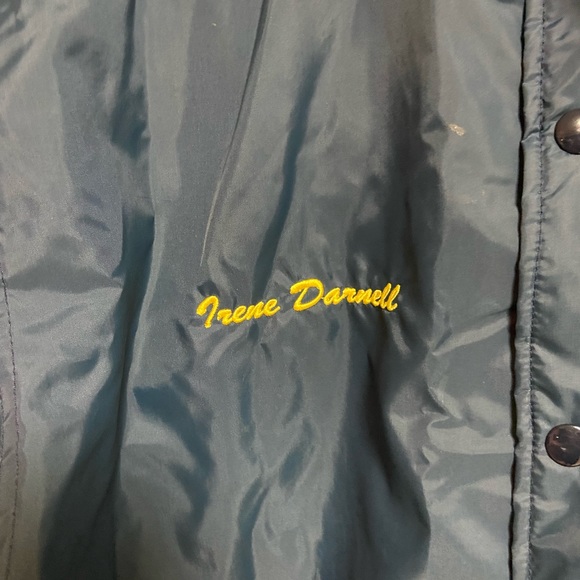 McClellan AFB Air Force USAF Snap Down Indian “Mis-Chief” Windbreaker Unisex L - Picture 2 of 6